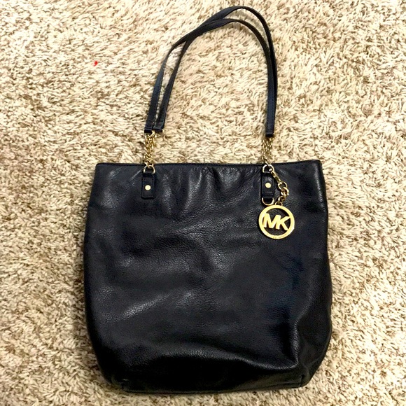 Michael Kors Handbags - Michael Kors purse